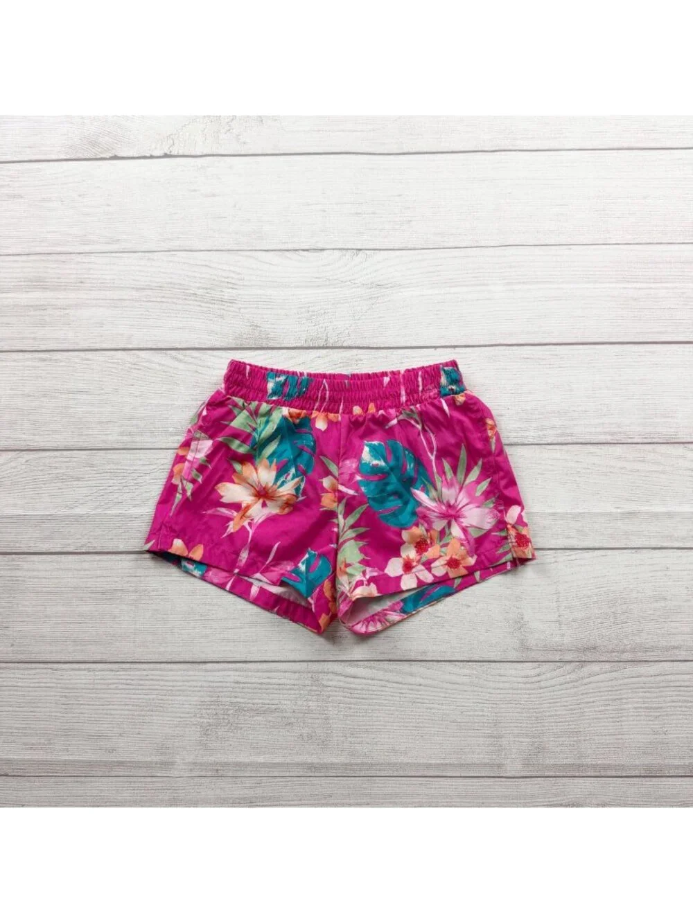 Old Navy Girlss Active Floral Print Shorts Go-Dry Technology M 8